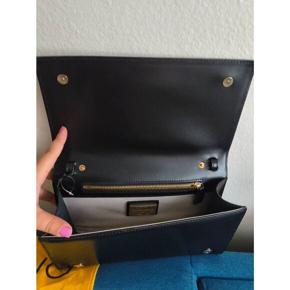 Nwt big Valentino clutch - Picture 5 of 6